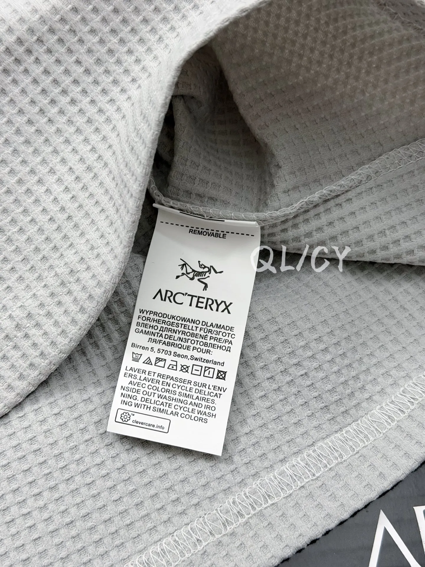 B 20 Quality ARC'TERYX/ New Arrival T ， ， ， ， ， 、 、 。 Classic Logo ， 、 、 。 ， ， 。 、 、 ， ！ ：Black，Gray， ，Yellow Sizes：L-3x L L 47 108 68 59 x L 48 112 70 60 2x L 49 116 72 61 3x L 50 120 74 62 【 125 150 175 】